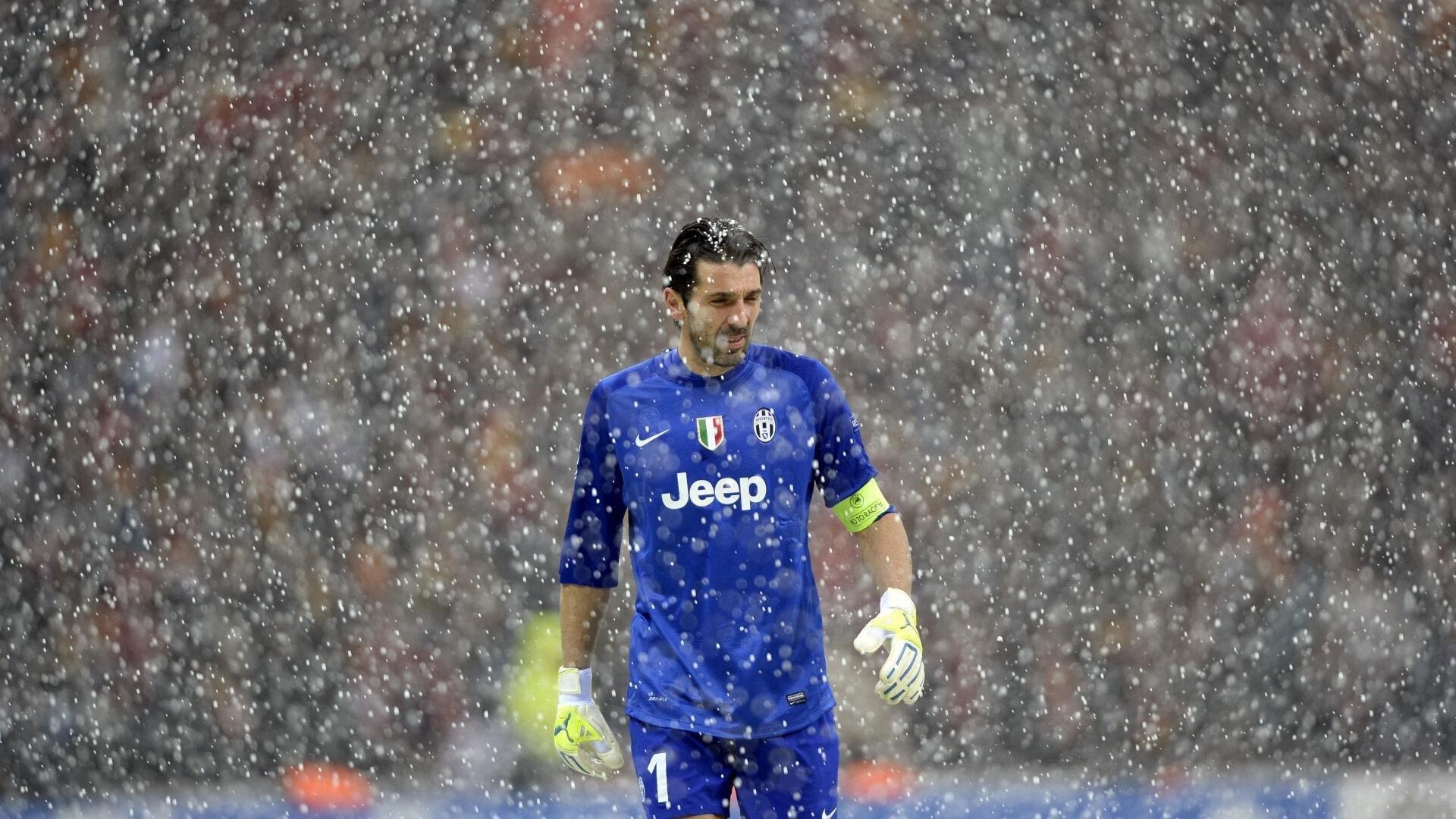 全国田径锦标赛跳远项目再创佳绩 新星闪耀老将坚守