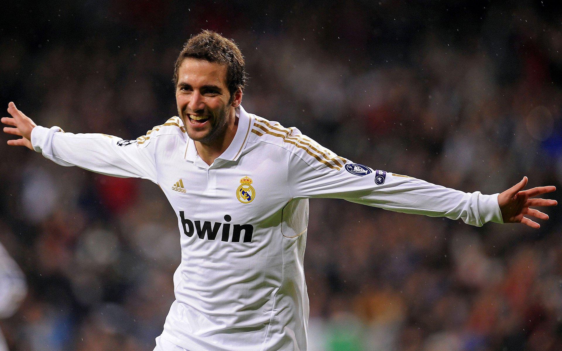 欧冠半决赛激战正酣 豪门对决引爆全球瞩目：米博体育官网