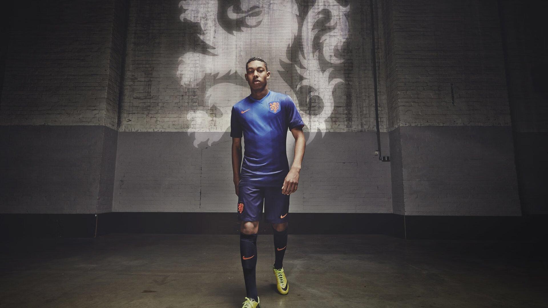 雪橇世界杯激战正酣，德国选手再创赛道纪录